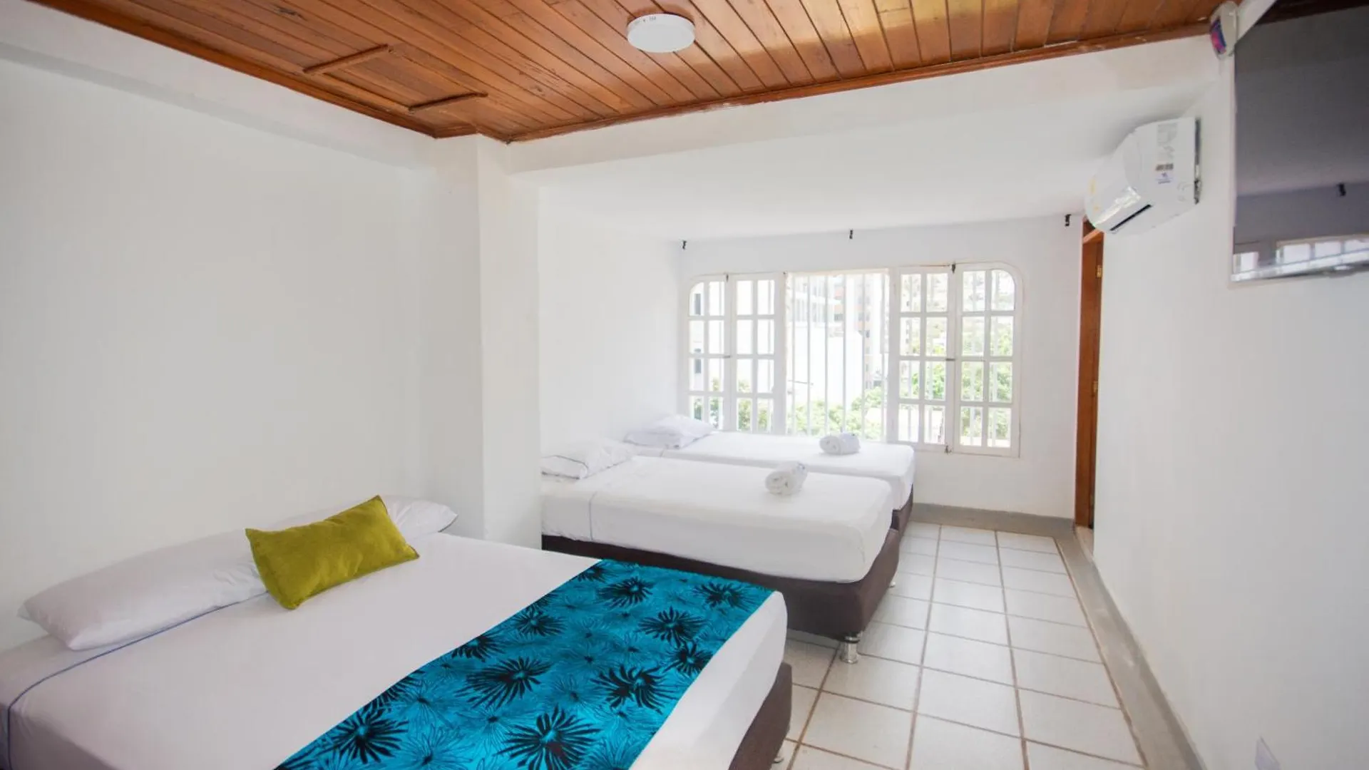 ***  Hotel Sorrento Beach Santa Marta  Colombia